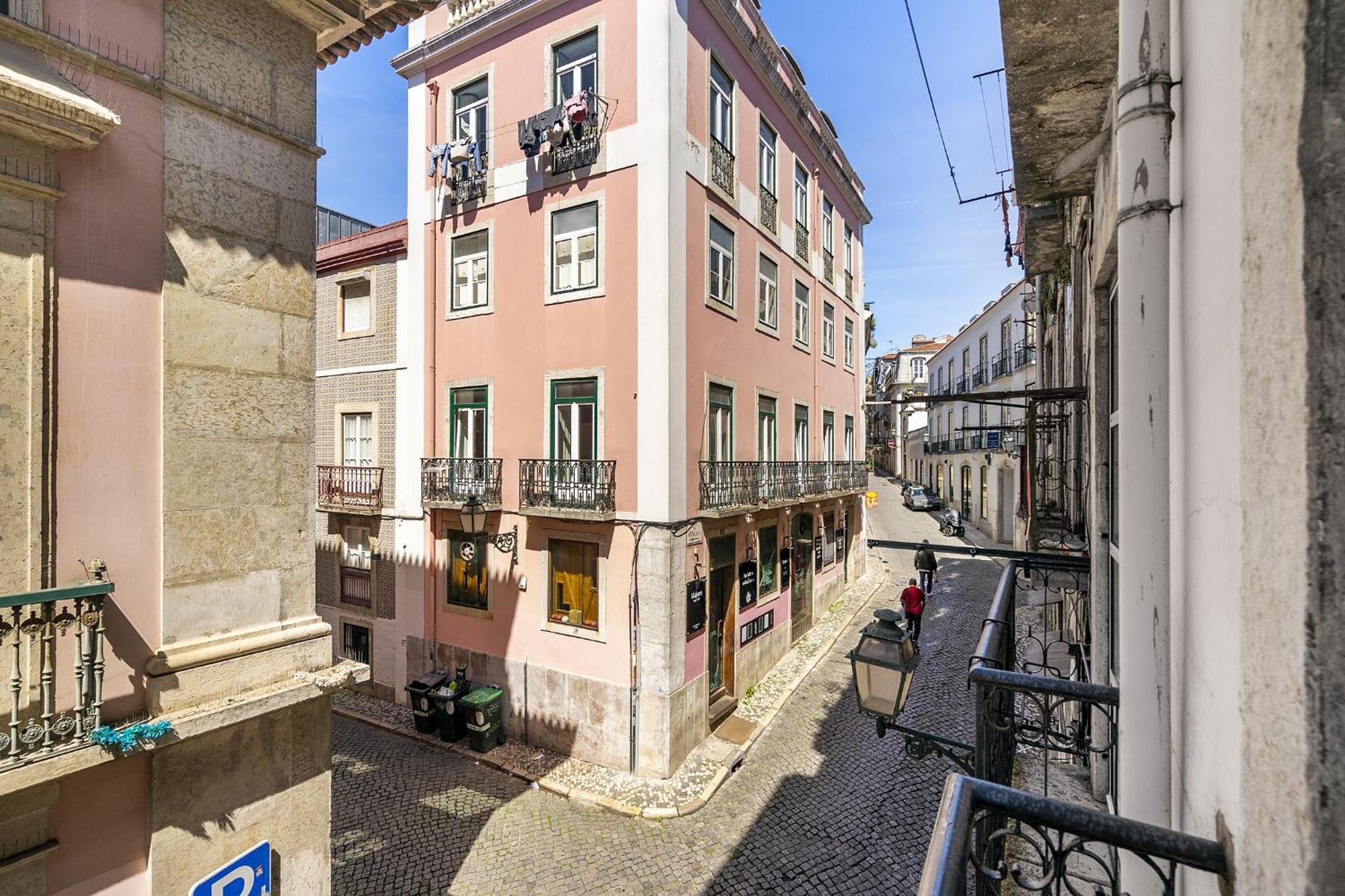 Whome Stylish Family Residence In The Heart Of Chiado Lisabona Exterior foto